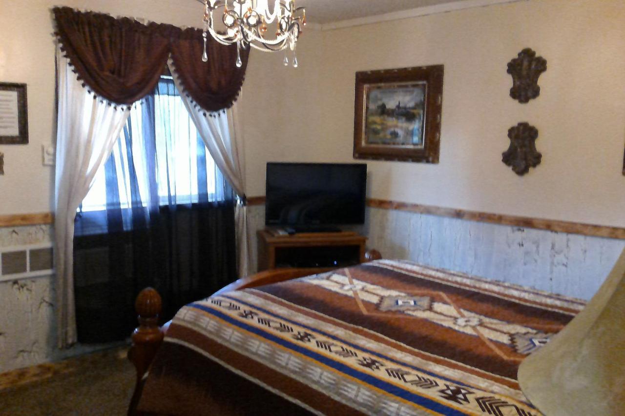 Black Bear Motel Davenport Kültér fotó